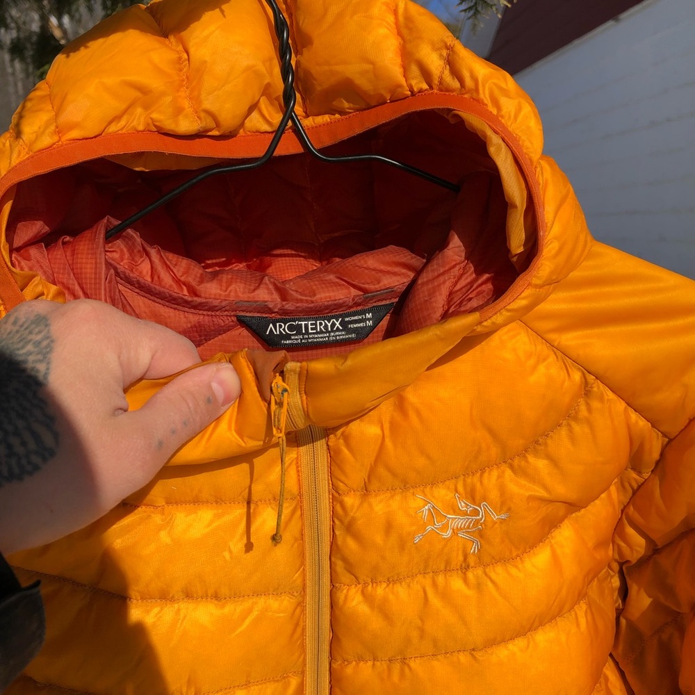 Arc'teryx Bright Orange Cerium LT Hoody Puffer Jacket - Picture 3 of 9